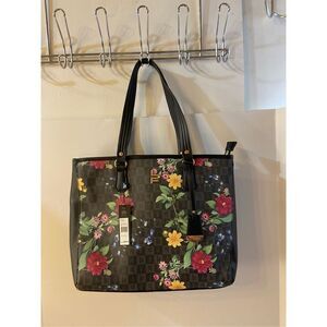 London Fog collection purse new $98 Millana Signature rn# 137646